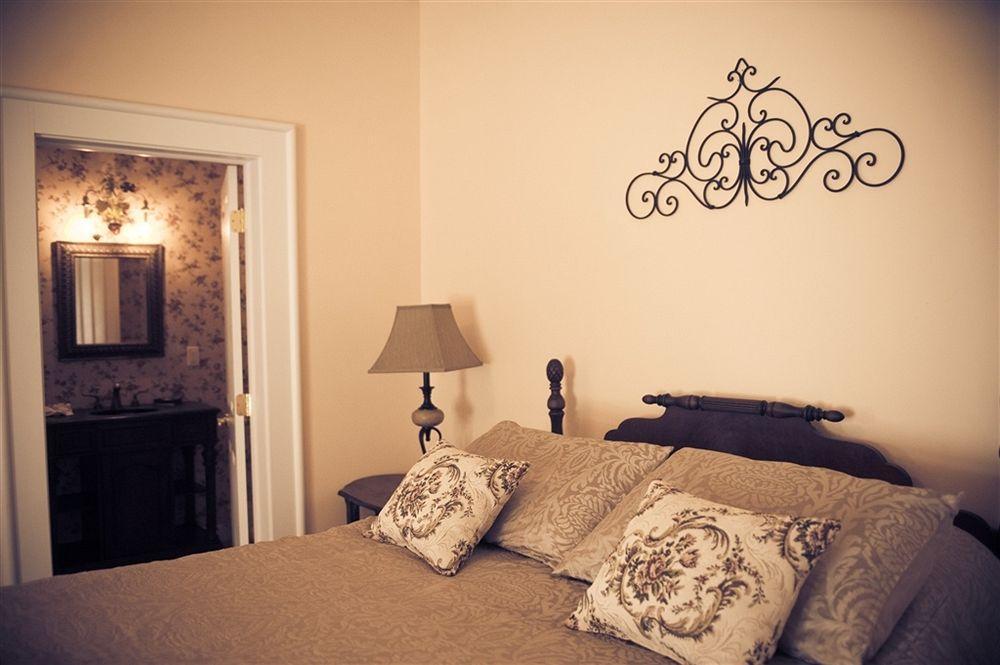 The Glendalia Boutique Hotel Glendale Экстерьер фото