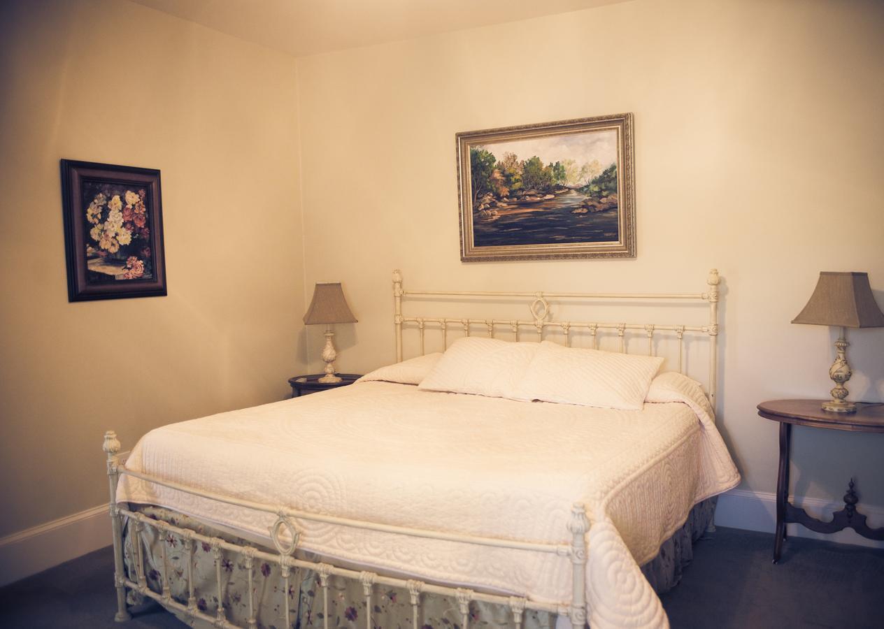 The Glendalia Boutique Hotel Glendale Экстерьер фото
